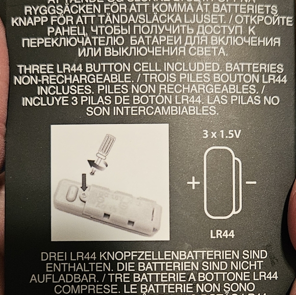 Loungefly Disney Little Mermaid Ariel Glow and Light up mini back pack - Picture 8 of 9